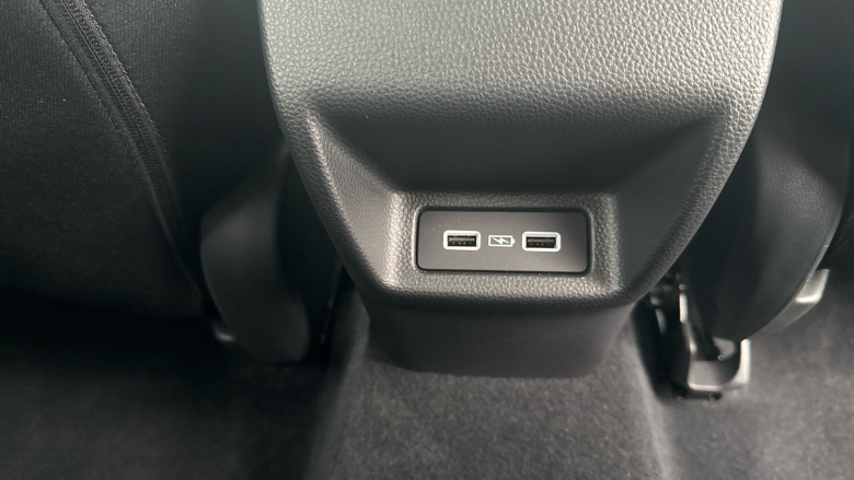 Honda Civic 2.0 eHEV Elegance 5dr CVT Hybrid Hatchback